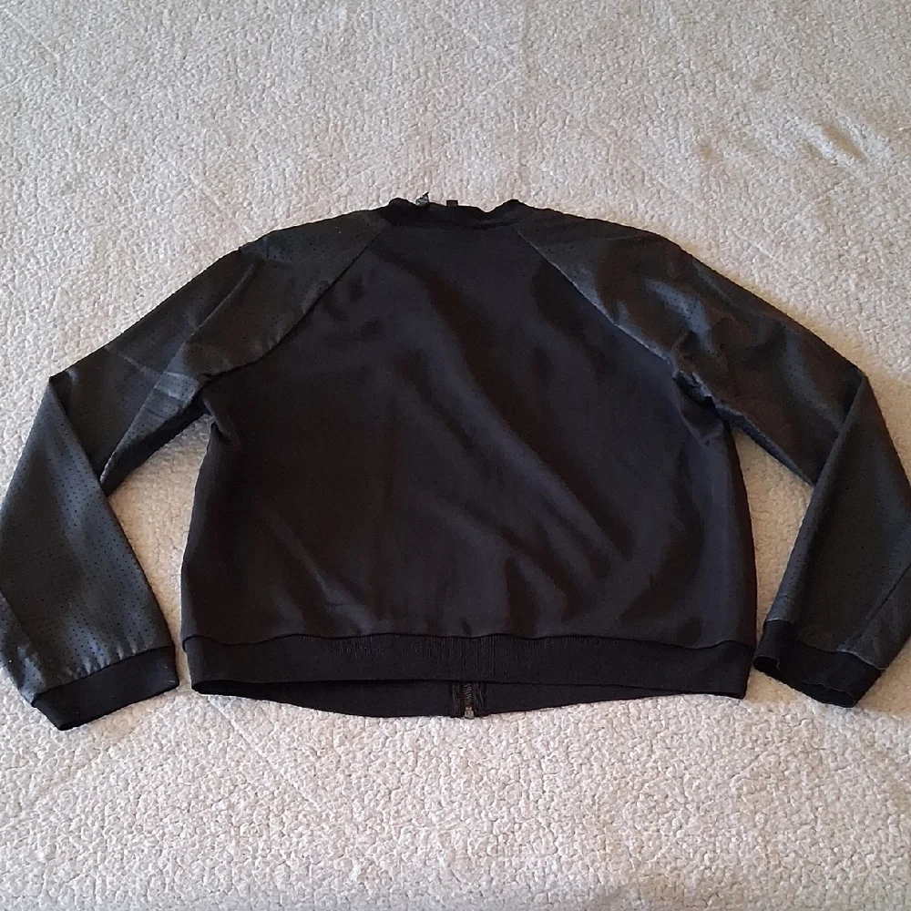 Elie Tahari Black Bomber Jacket